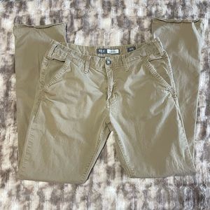 BKE casuals; JAKE STRAIGHT; 32L